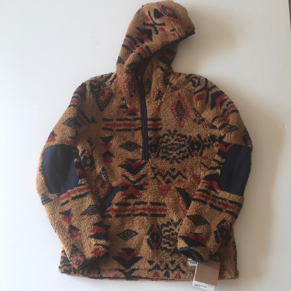 North Face Campshire Pullover Hoodie
